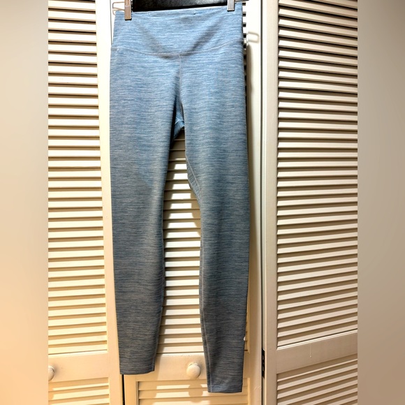 Nike yoga  Leggins ——NEW NEW NEW——🔥🔥🔥 never never worn ! - Picture 5 of 10